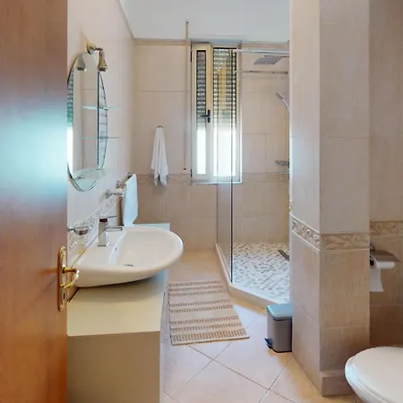 Coastal Nest Apartamento Durrës
