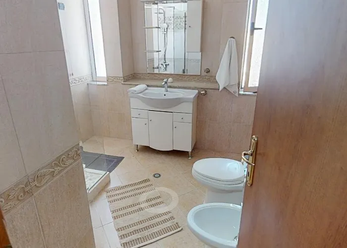 Coastal Nest Appartement Durrës